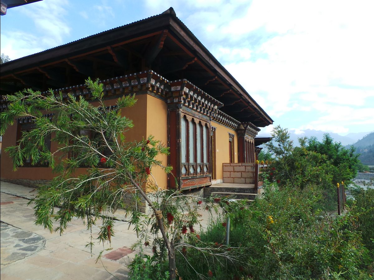 Tashi Namgay Resort01